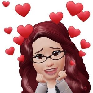 Meet your Posher, Tinaloraine